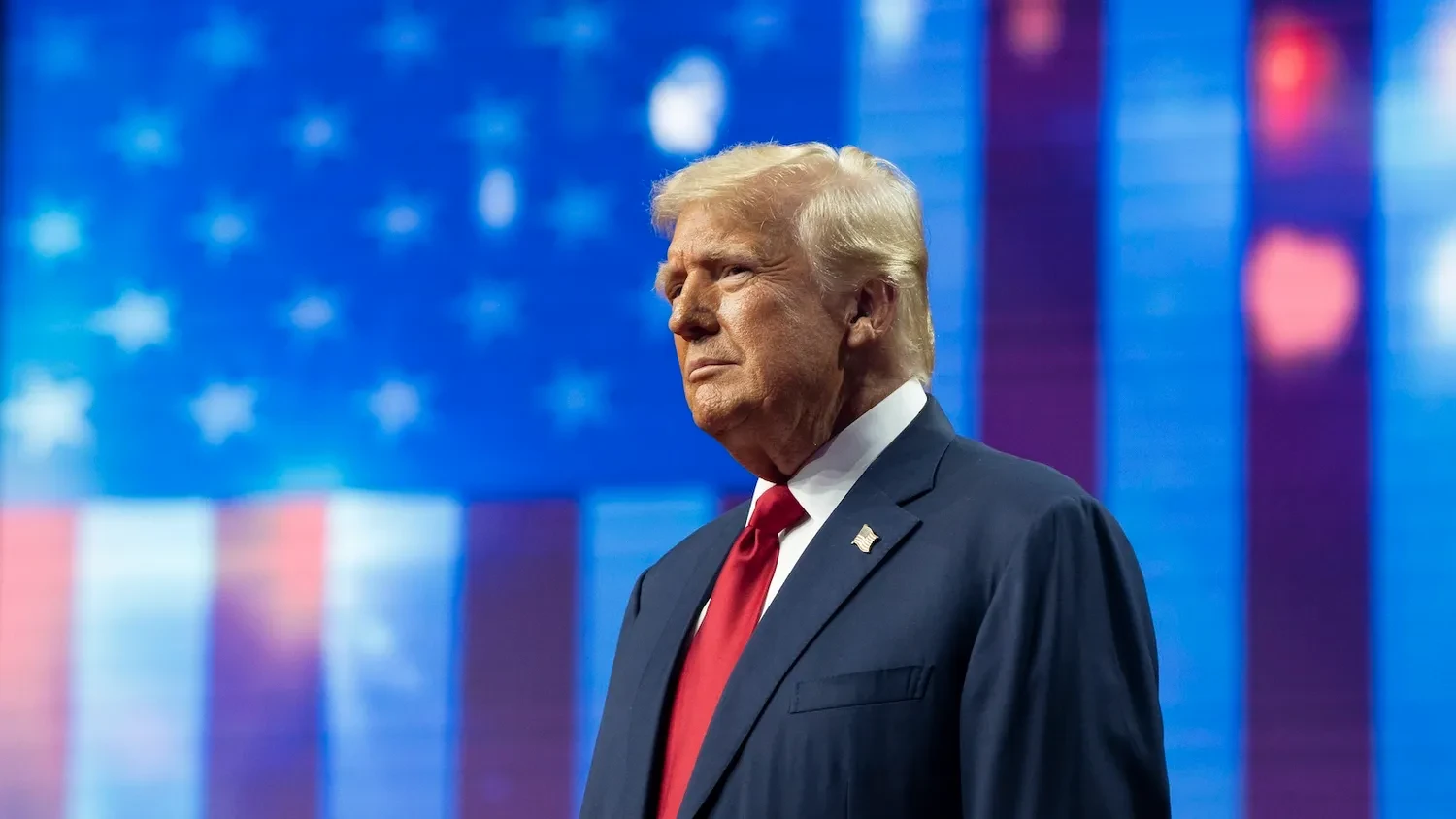 Трамп отреагировал на вторжение дронов рф в Польшу