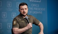 Зеленский планирует провести новую встречу с фракцией «Слуга народа» – СМИ