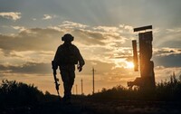 ВСУ поразили ракетный корабль, НПЗ и командный пункт россиян