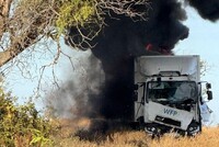 Россияне ударили по грузовикам с гуманитарной помощью ООН в Херсонской области