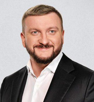 Павел Петренко