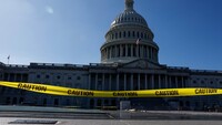Продолжающийся «шатдаун» в США стал самым длинным в истории