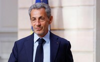 Суд постановил досрочное освобождение из тюрьмы экс-президента Франции Саркози