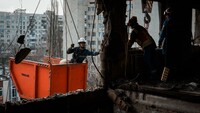 Массированный удар рф по Киеву: количество пострадавших снова возросло