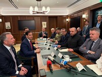 Переговоры в США касаются графика выборов и возможности обмена территориями с россией – WSJ