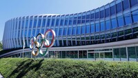 Украина призвала МОК отстранить двух российских фигуристов от Олимпиады-2026