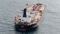 Россияне атаковали в Черном море турецкое судно с украинским маслом