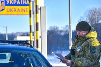 Итальянцу, восхвалявшему путина, запретили въезд в Украину на 3 года