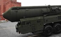 «Орешник» на стол: что россия пытается доказать Украине и Западу