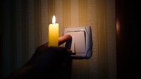В Киеве из-за ряда точечных аварий в сети может быть длительное отключение света – ДТЭК