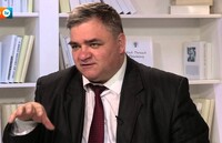Экономика правительства основана на дерибане, поэтому нет денег вернуть долги – эксперт