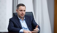 НАБУ и САП разоблачили хищение на «зеленом» тарифе, среди подозреваемых – экс-заместитель Ермака