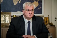 Зеленский готов встретиться с путиным, чтобы обсудить вопросы территорий и ЗАЭС – Сибига