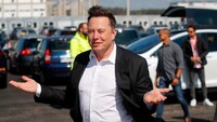 Илон Маск заявил, что SpaceX может построить город на Луне менее чем за 10 лет