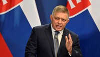 Фицо вслед за Орбаном пригрозил заблокировать пакет помощи ЕС для Украины