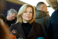 В Киев с визитом прибыла президентка Бундестага Клёкнер