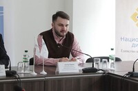 Контроль над восточными областями отдадут переименованной «Партии регионов» – эксперт