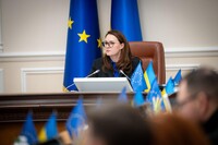 Гонораров в три раза больше зарплаты: сколько заработала премьер Свириденко в 2025 году