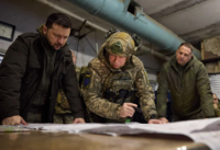 Зеленский предупредил о возможном политическом и военном давлении на Украину до конца лета