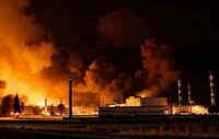 Силы обороны атаковали в российском Таганроге завод, где собирают дроны «Молния»