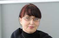 Отменять трудовые книжки уместно в период процветания, а не кризиса и бедности – эксперт