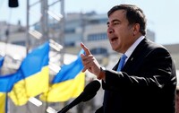 Правительство нужно обновить с помощью новых парламентских выборов – Саакашвили