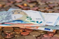 90 млрд евро для Украины: СМИ заявляют, что Украина получит первый транш не раньше июня