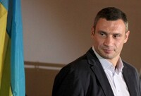 Эксперт: Кличко на выборах помогли админресурс, деньги и слабые конкуренты