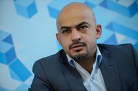 Яценюк держит парламент и страну в заложниках у своей фракции – Найем