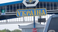 С сегодняшнего дня в Украину запрещен ввоз российских товаров