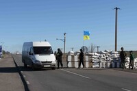КПВВ «Марьинка» снова закрывают