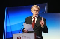 Украинские чиновники хотят в ЕС, но не готовы расстаться с «совком» – Огрызко