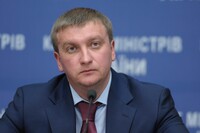 Петренко объяснил, почему требует от РФ передачи не всех заключенных украинцев