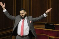 Рада открыла украинским компаниям доступ к мировому рынку госзакупок