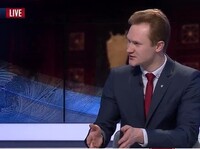 Каким решением перед уходом воспользуется Яценюк в свою пользу? Эксперт