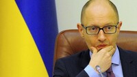 Премьер-миллионер: стало известно, сколько Яценюк заработал в 2015 году