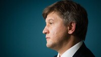 Гройсмана не смущают бизнес-связи Данилюка