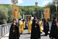 Крестный ход: Богу – божье, а кесарю – кесарево