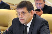 Кистион назвал сумму средств на восстановление дорог Донбасса