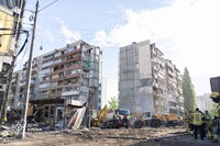 В Киеве завершили поисково-спасательные работы на месте российского удара