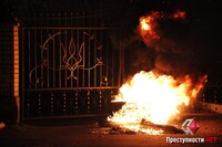 Врадиевка 2.0: неспокойная ночь возле Кривоозерского отделения полиции в Николаевской области