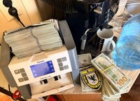 Суд взял под стражу полицейских, подозреваемых по делу о прикрытии «порноофисов»