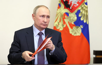 Путин подписал закон об использовании армии для «защиты» россиян за границей