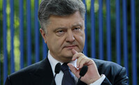Порошенко надеется, что УПЦ станет независимой от Московского патриархата