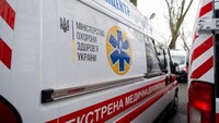 Оккупанты ударили по детской площадке в Херсоне, есть жертва и ранены дети