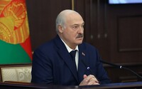 Лукашенко ответил на слова о 500 целях в Беларуси и пригрозил Украине