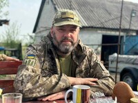 Экснардеп Тягнибок ранен на фронте: что известно о его состоянии