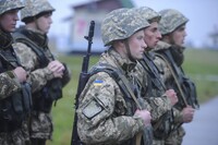 Порошенко подписал демобилизацию шестой волны