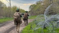 В Константиновке находятся до 145 оккупантов, ВСУ проводят зачистку ДРГ – Сырский