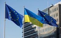 Открытие двух кластеров для вступления Украины в ЕС отложили до сентября – СМИ